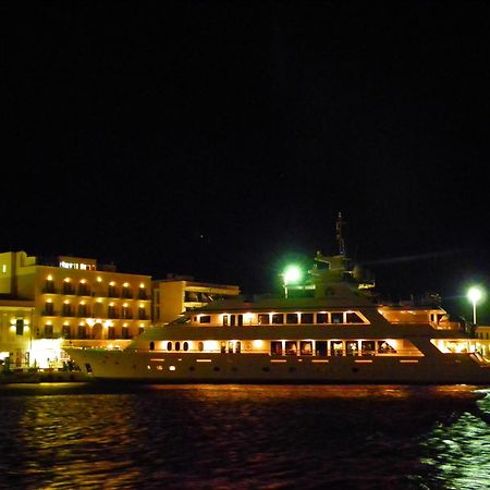 Poseidonio Hotel Tinos Bagian luar foto