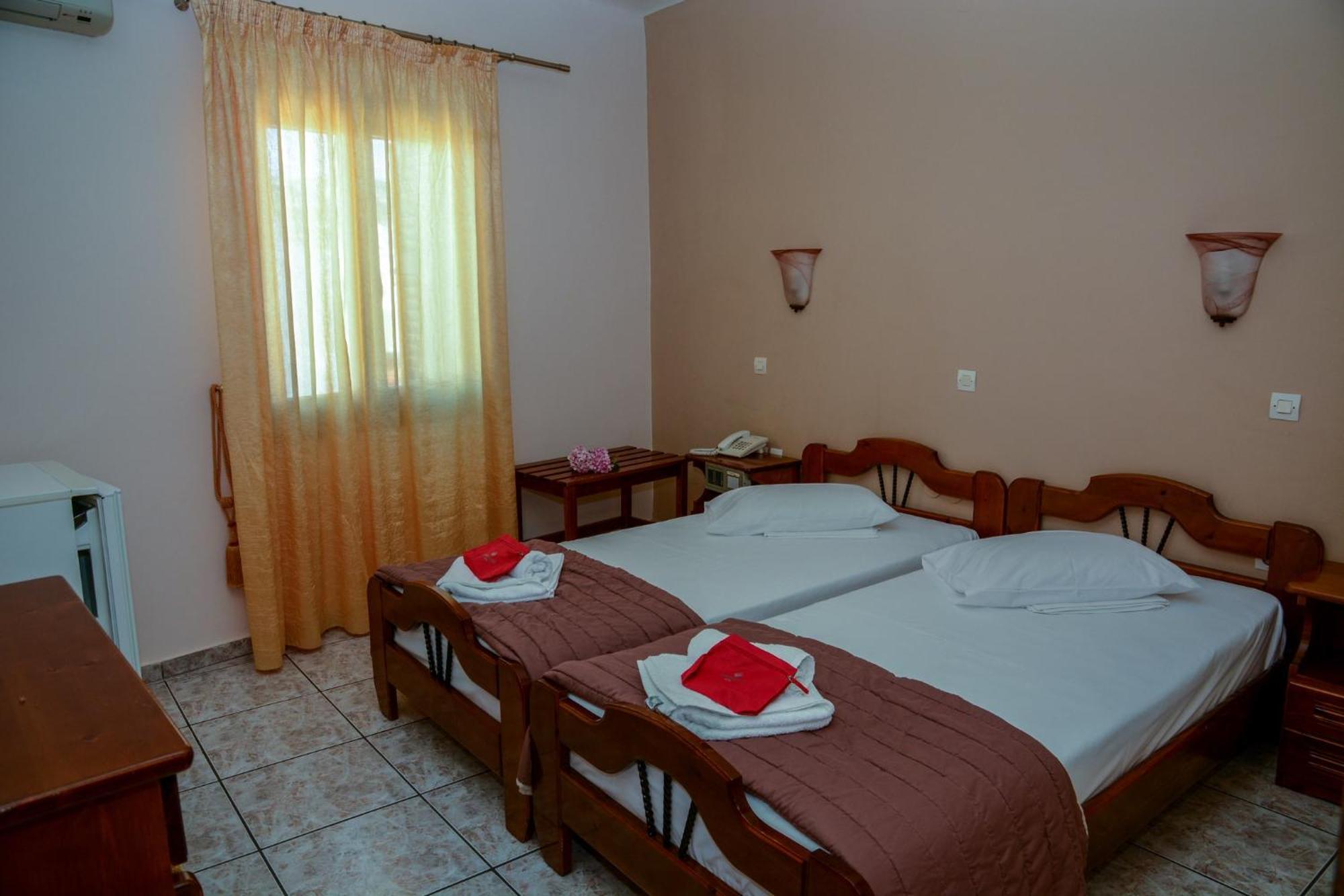 Poseidonio Hotel Tinos Bagian luar foto